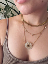 Load image into Gallery viewer, STRAWFLOWER NECKLACE
