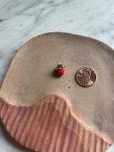 Load image into Gallery viewer, STRAWBERRY
