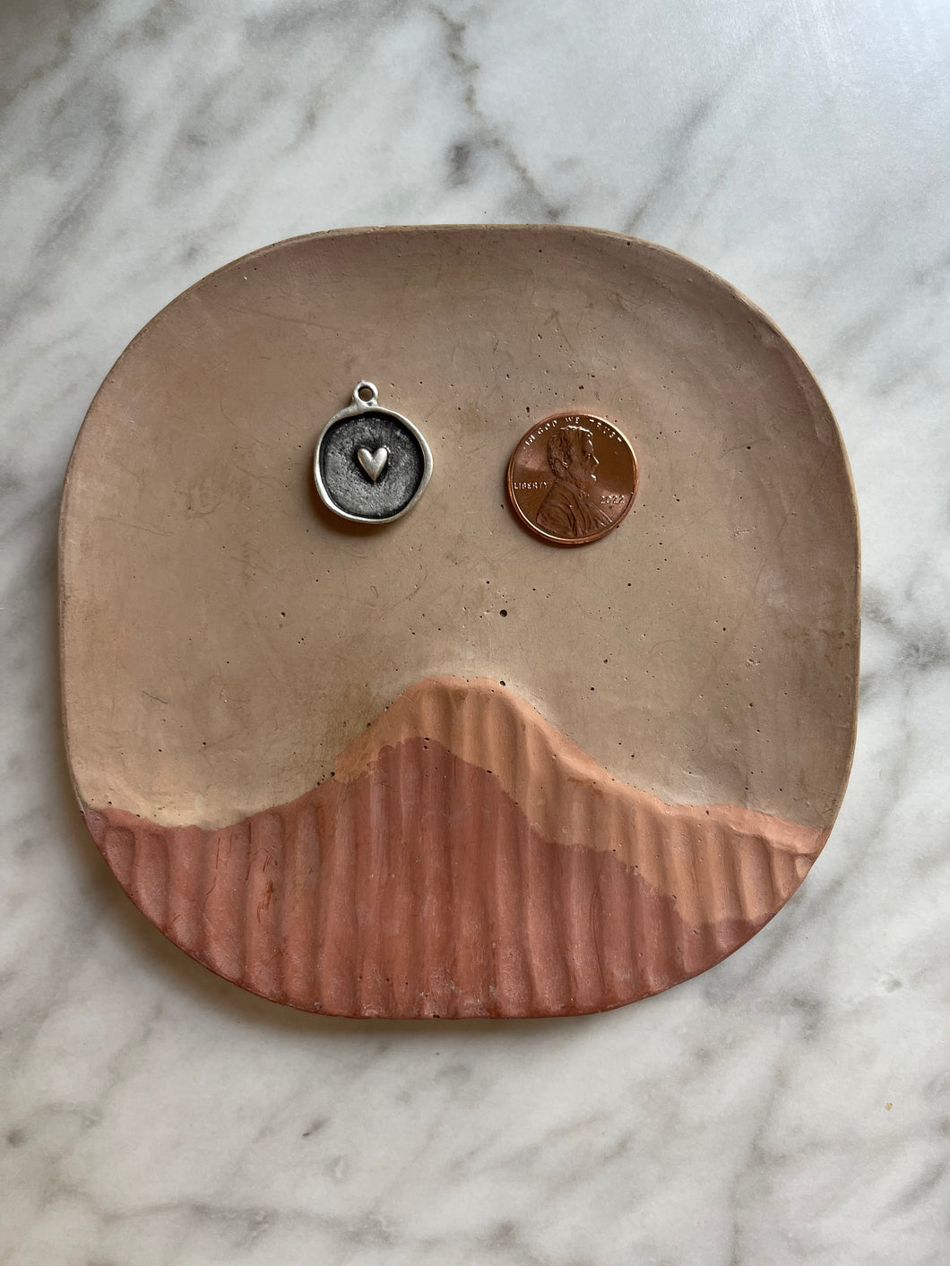 CIRCLE HEART