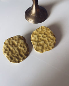 FOSSIL STUD