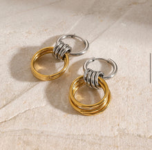 Load image into Gallery viewer, MIXED METAL HOOP
