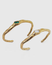 Load image into Gallery viewer, CRYSTAL CUFF
