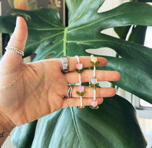 Load image into Gallery viewer, TULIP BRACELET
