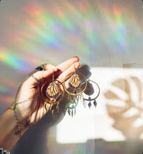 Load image into Gallery viewer, MEGA MONARCH
